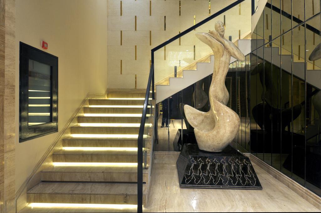 The Cove Hotel Panchkula Bagian luar foto