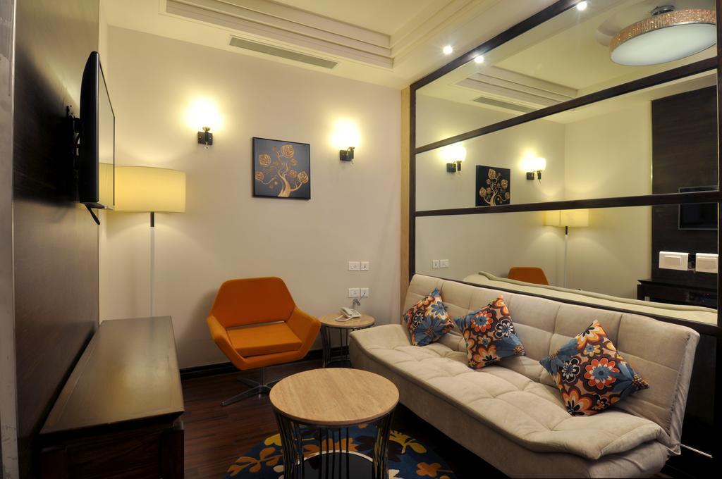 The Cove Hotel Panchkula Ruang foto