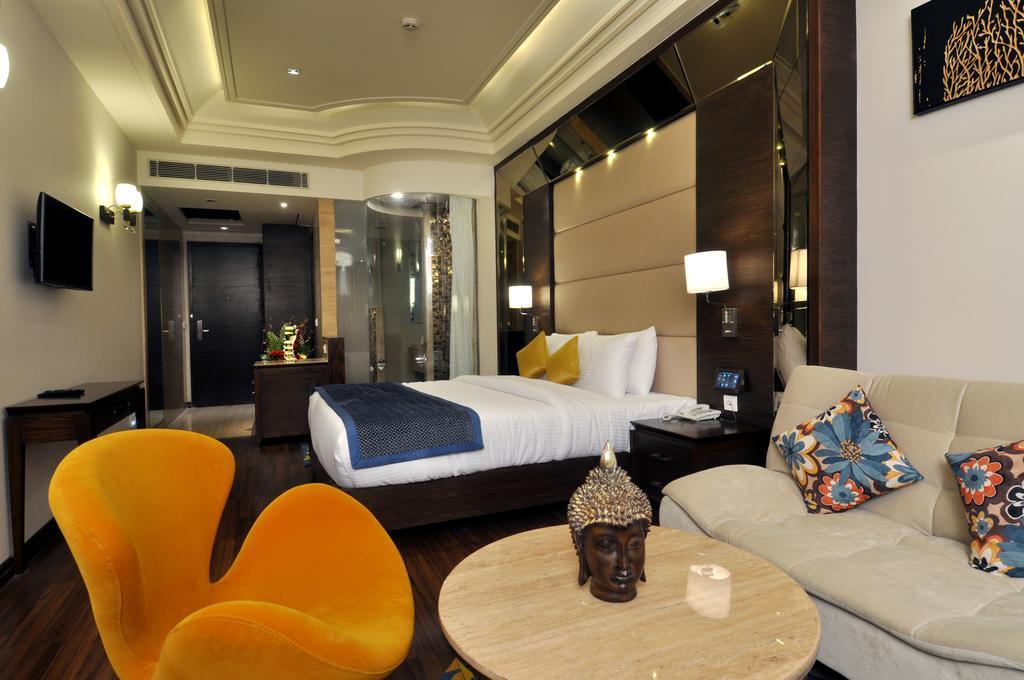 The Cove Hotel Panchkula Ruang foto